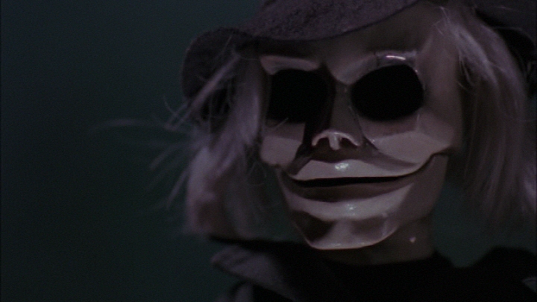 Puppetmaster (1989) – Horror Movie Review