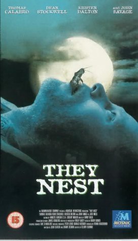 Creepy Crawlers (AKA The Nest – HORROR MOVIE REVIEW)