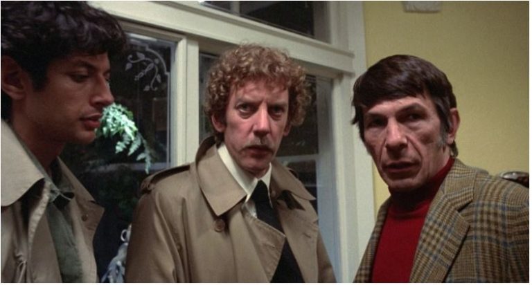 Invasion of the Body Snatchers (1978) – Horror Sci-Fi Review on Hulu – TRAILER INCLUDED