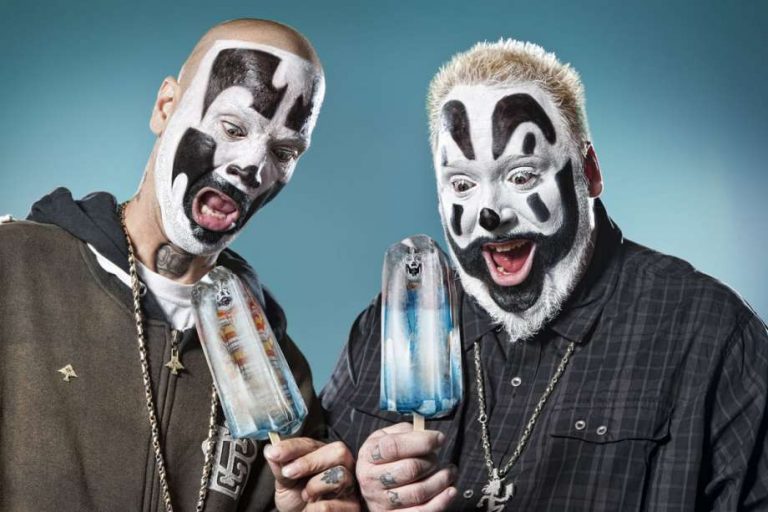 Shaggy 2 Dope Dropkicks Fred Durst:  INSANE CLOWN PUSSY Juggalo Epic Fail – BREAKING NEWS