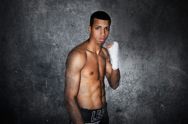 Alberto Machado KNOCKS OUT Yuandale Evans IN ONE ROUND – BREAKING BOXING NEWS