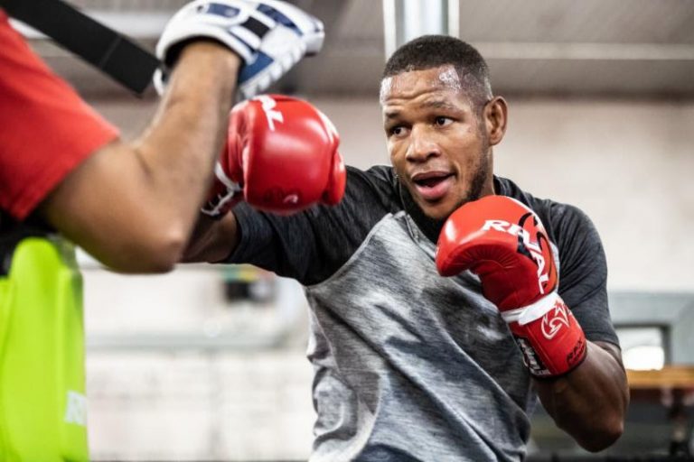 Sullivan Barrera VS Seanie Monaghan: FIGHTING WORDS & MORE – BOXING NEWS