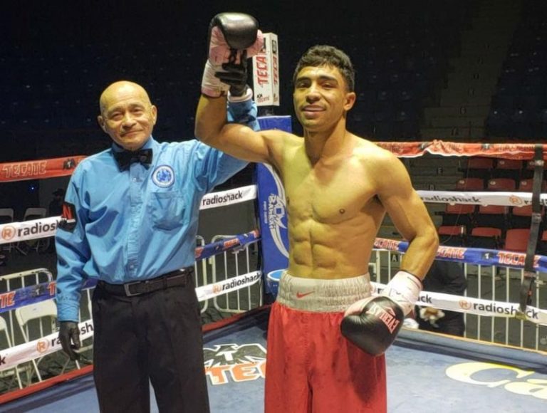 Eros Correa Remains Undefeated with TKO Victory in Mexico – Breaking Boxing News