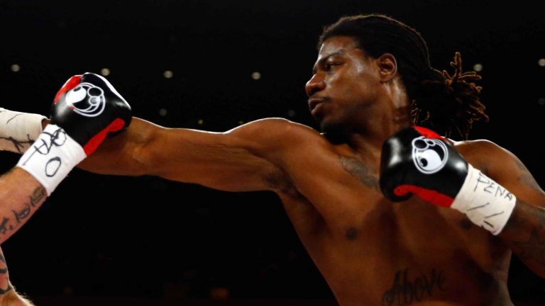 Former IBF Heavyweight Champion Charles Martin Beats Gregory Corbin by DQ: Heavyweight Boxing Results