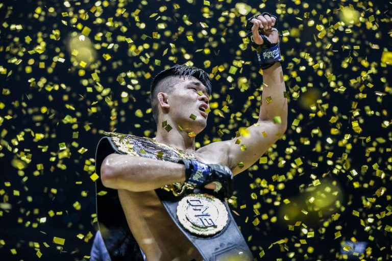 Christian Lee KNOCKS OUT Shinya Aoki to Capture ONE Lightweight World Title – MMA News