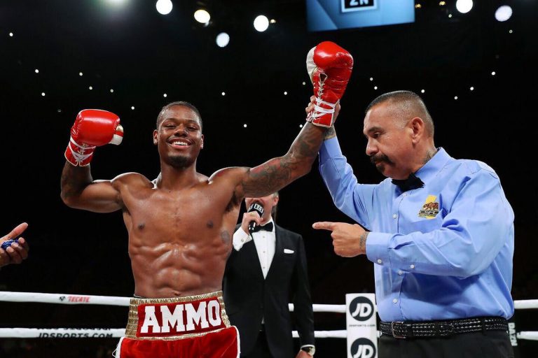 Austin Williams KNOCKS OUT Quadeer Jenkins in 1 Round: DAZN Undercard – Boxing Results & News