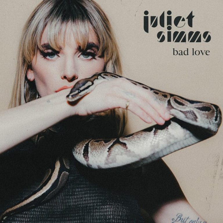 Juliet Simms Signs to Sumerian Records, Releases New Single – Music News