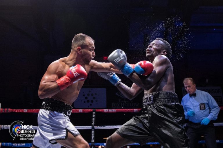 STAR BOXING’S “ROCKIN’ FIGHTS” ELECTRIFIES THE PARAMOUNT ONCE AGAIN – Boxing News