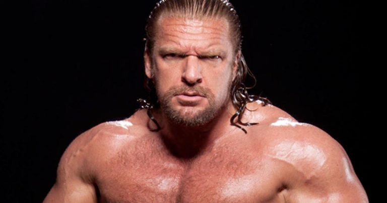 Vince McMahon, Shawn Michaels crash Triple H’s 25th Anniversary Celebration | FRIDAY NIGHT SMACKDOWN – Pro Wrestling News