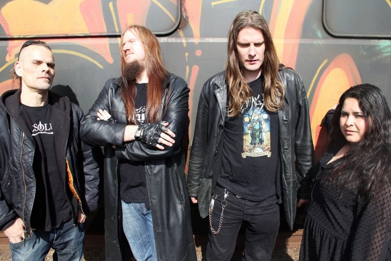 Desoluna ROCKS Scared Stiff:  Goth Metal Band Speaks About Their Music & Future Projects – Music News