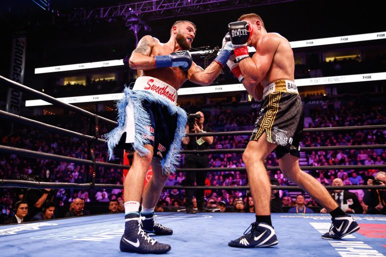 Caleb Plant KNOCKS OUT Vincent Feigenbutz in 10: Canelo Alvarez Targeted – Boxing News