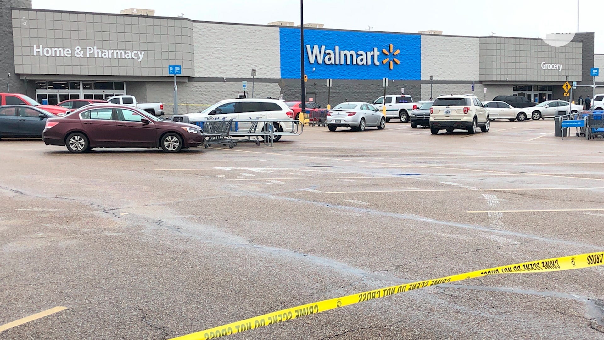 2 officers shot, gunman killed in Arkansas Walmart Breaking News
