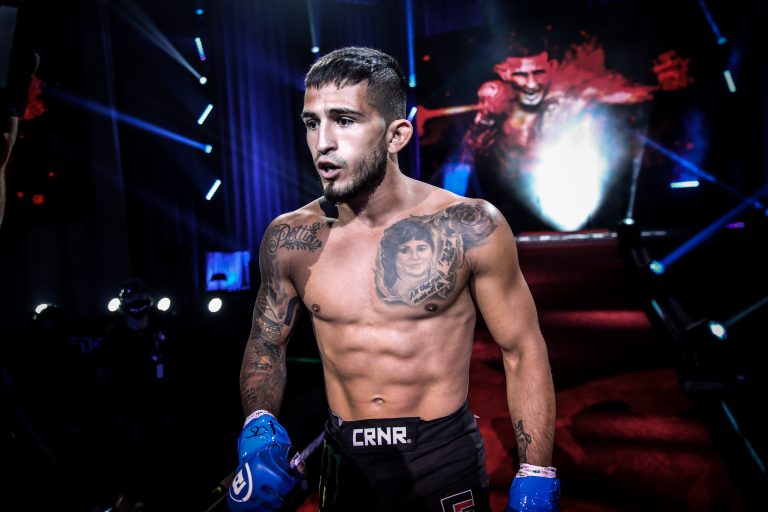 Monster Energy’s Sergio “The Phenom” Pettis Defeats Ricky Bandejas at Bellator 242 – MMA News