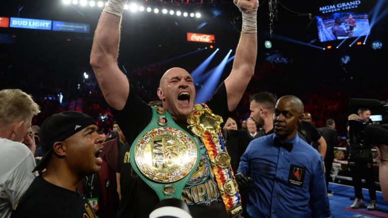 Fury Strongly Fancied to See off Wilder in Trilogy Fight