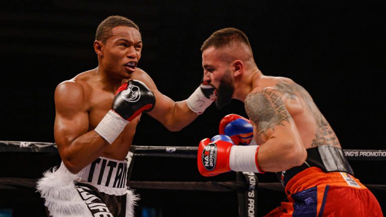 ISAIAH STEEN VICTORIOUS OVER KALVIN HENDERSON ON 20TH ANNIVERSARY OF SHOBOX: THE NEW GENERATION – Boxing News