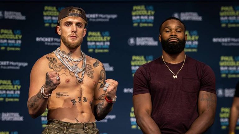 Jake Paul Defeats Tyron Woodley by SPLIT DECISION – BOXING NEWS