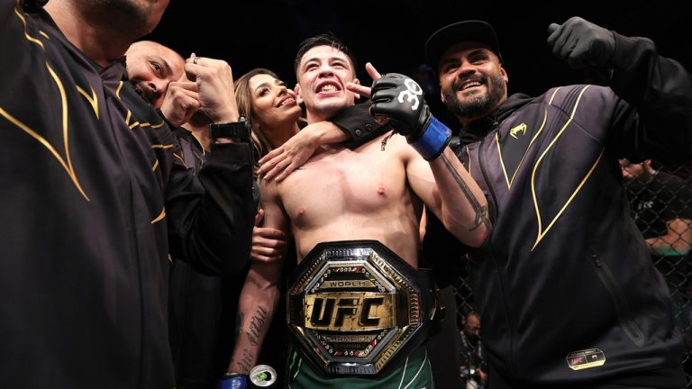 Monster Energy’s Brandon Moreno Takes UFC Flyweight Title by Defeating Deiveson Figueiredo at UFC 283 – MMA News