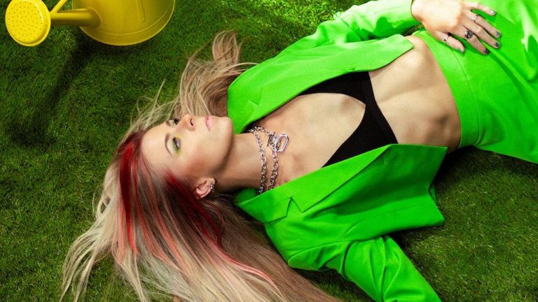 Taylor Acorn Shares Vibrant New Single “Greener” – Music News